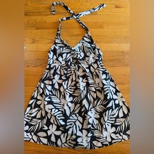Old Navy maternity swimsuit